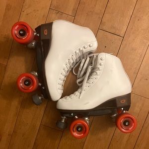 Women's Riedell Roller Skates 111W Size 7